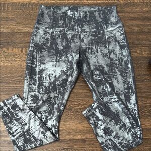 lululemon athletica Black and Gray Foil Patterned Leggings
